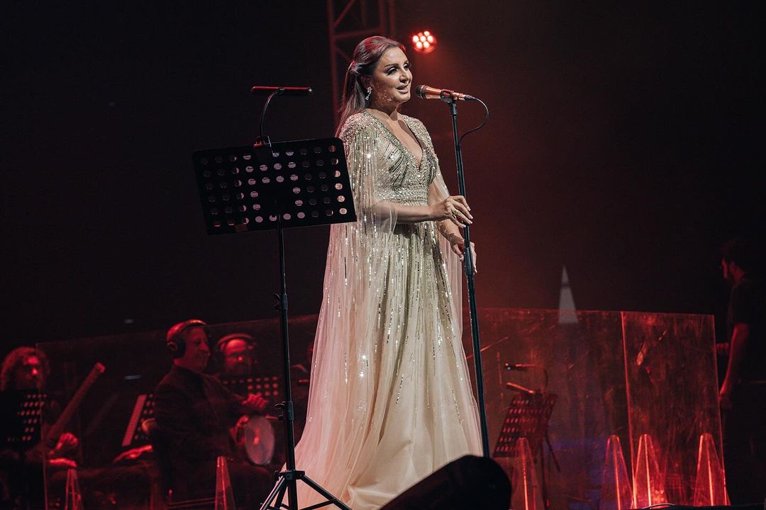 كانت أمسية ما تتفوّت، حضور أنغام وجمهورها اللي ينبض بالحماس An unforgettable night with Angham and a crowd full of love and excitement aldanaamphitheatre Aldana amp it up Bahrain concert venue an 1